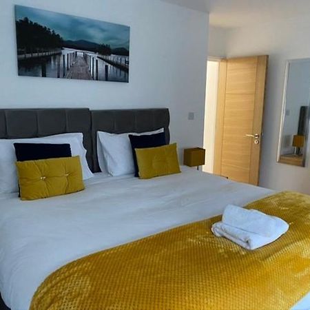Marie'S Serviced Apartments- 2 Bedroom City Stay Bedford Exterior photo