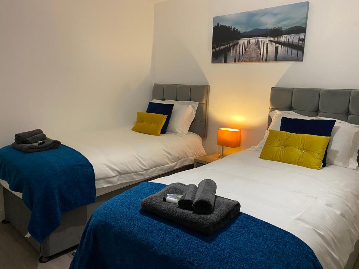 Marie'S Serviced Apartments- 2 Bedroom City Stay Bedford Exterior photo